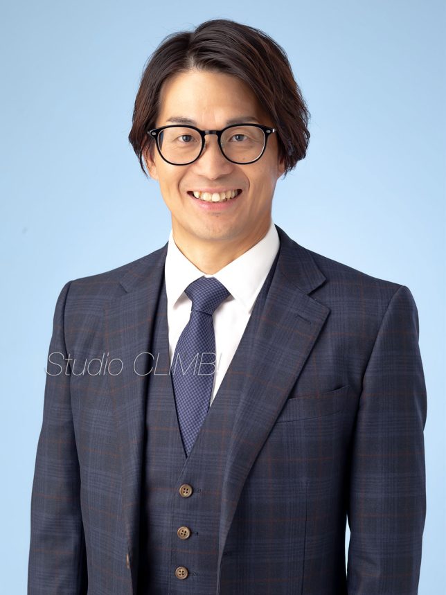 スーツでのプロフィール写真
