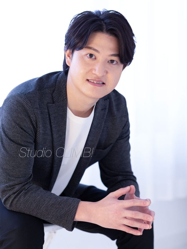 カジュアルなビジネスプロフィール