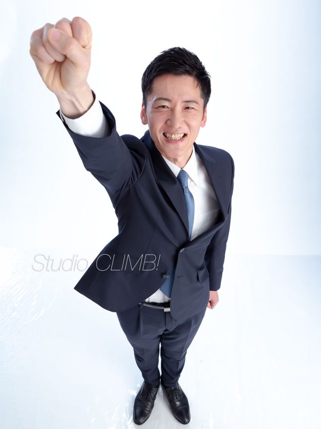 選挙活動用の目立つ写真