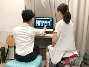 選挙ポスター用写真スタジオ撮影の様子