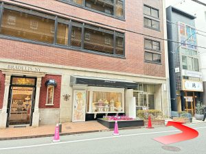 写真スタジオへの順路