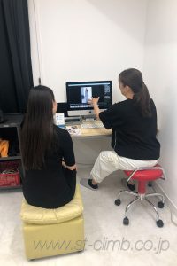 撮影前の衣装選び