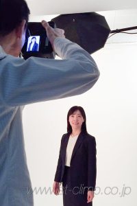 選挙ポスターの撮影