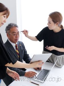 ビジネス用プロフィール写真の撮影風景