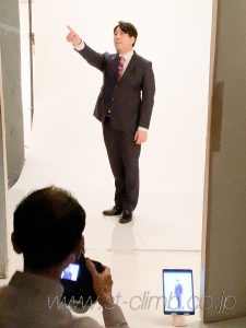 選挙活動写真の撮影風景