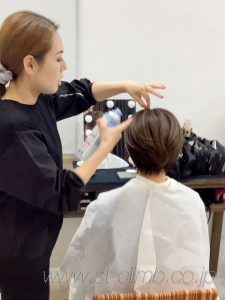 撮影用のヘアメイク