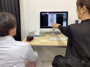 撮影前の洋服選び