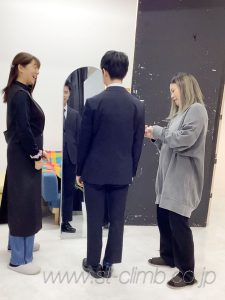 撮影前の身だしなみチェック